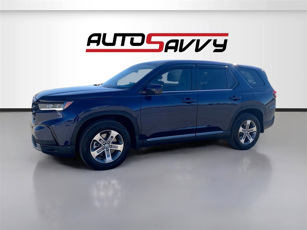 Used 2025 Honda Pilot EX-L image 3