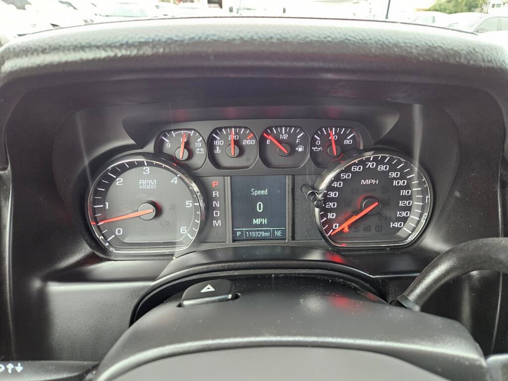 Used 2015 Chevrolet Tahoe 4WD image 18