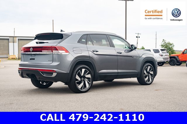 Certified 2024 Volkswagen Atlas Cross Sport SE image 6
