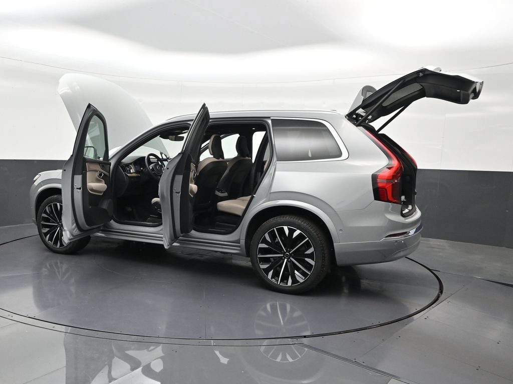 New 2026 Volvo XC90 B6 Plus w/ Protection Package Premier AWD/4WD image 28