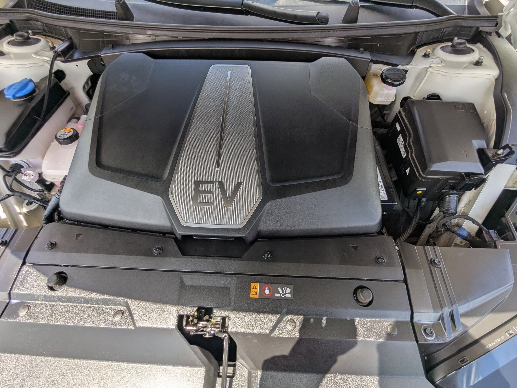 Used 2024 Kia EV6 GT-Line AWD/4WD image 36