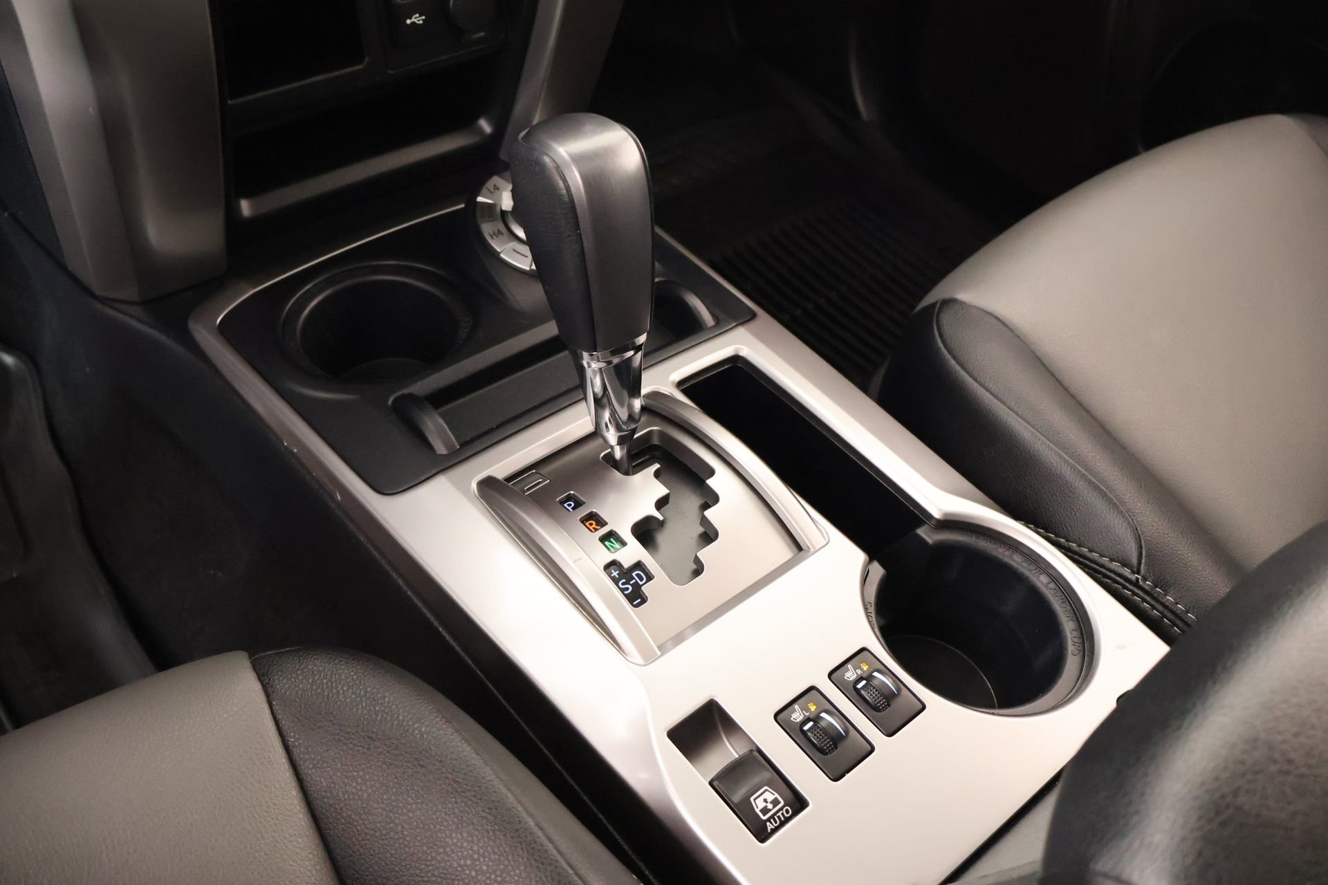 Used 2023 Toyota 4Runner SR5 Premium w/ Moonroof Package AWD/4WD image 10