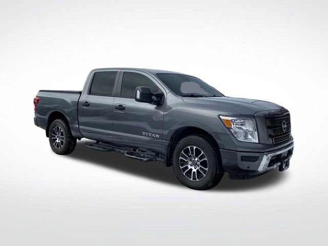Used 2024 Nissan Titan SV w/ SV Convenience Package image 34