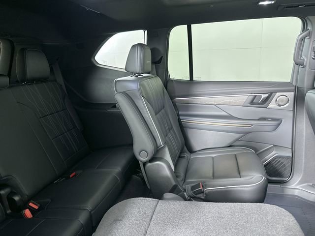 New 2026 Buick Enclave Avenir w/ Super Cruise Package AWD/4WD image 29