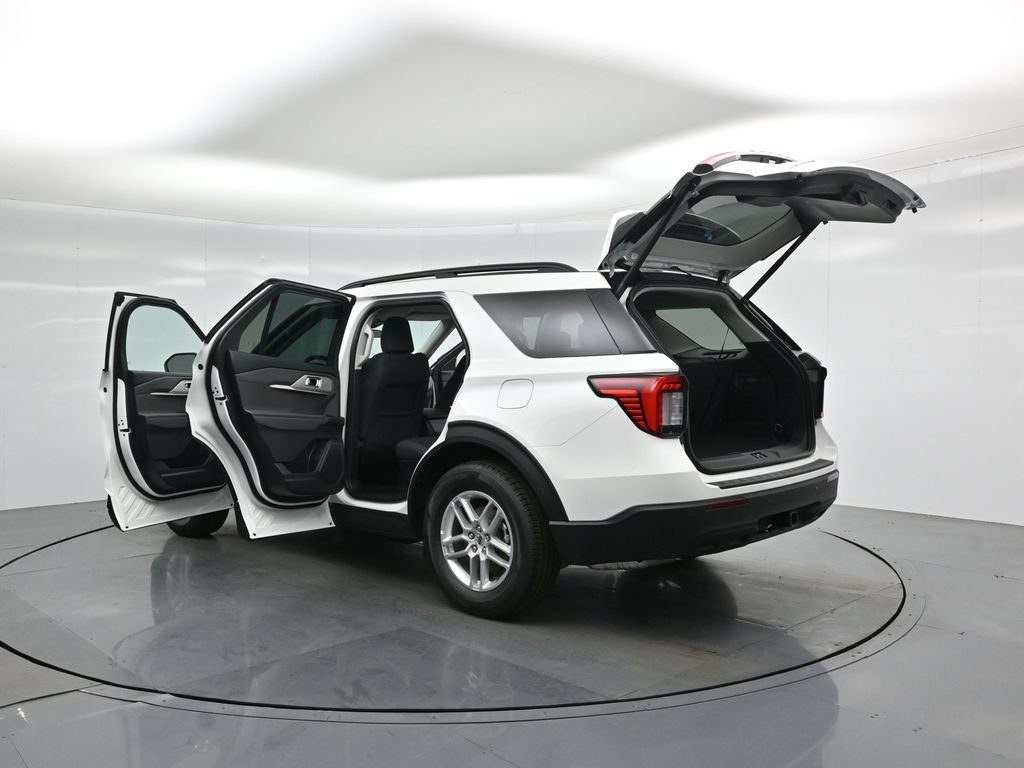 New 2026 Ford Explorer Active w/ Active Comfort Package RWD image 35