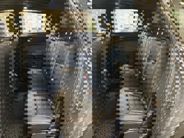 Used 2023 Volkswagen Atlas Cross Sport SEL AWD/4WD image 11