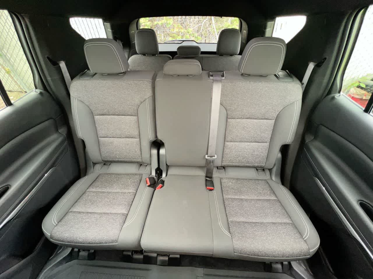 Used 2024 Chevrolet Traverse LT w/ LPO, Floor Liner Package AWD/4WD image 23