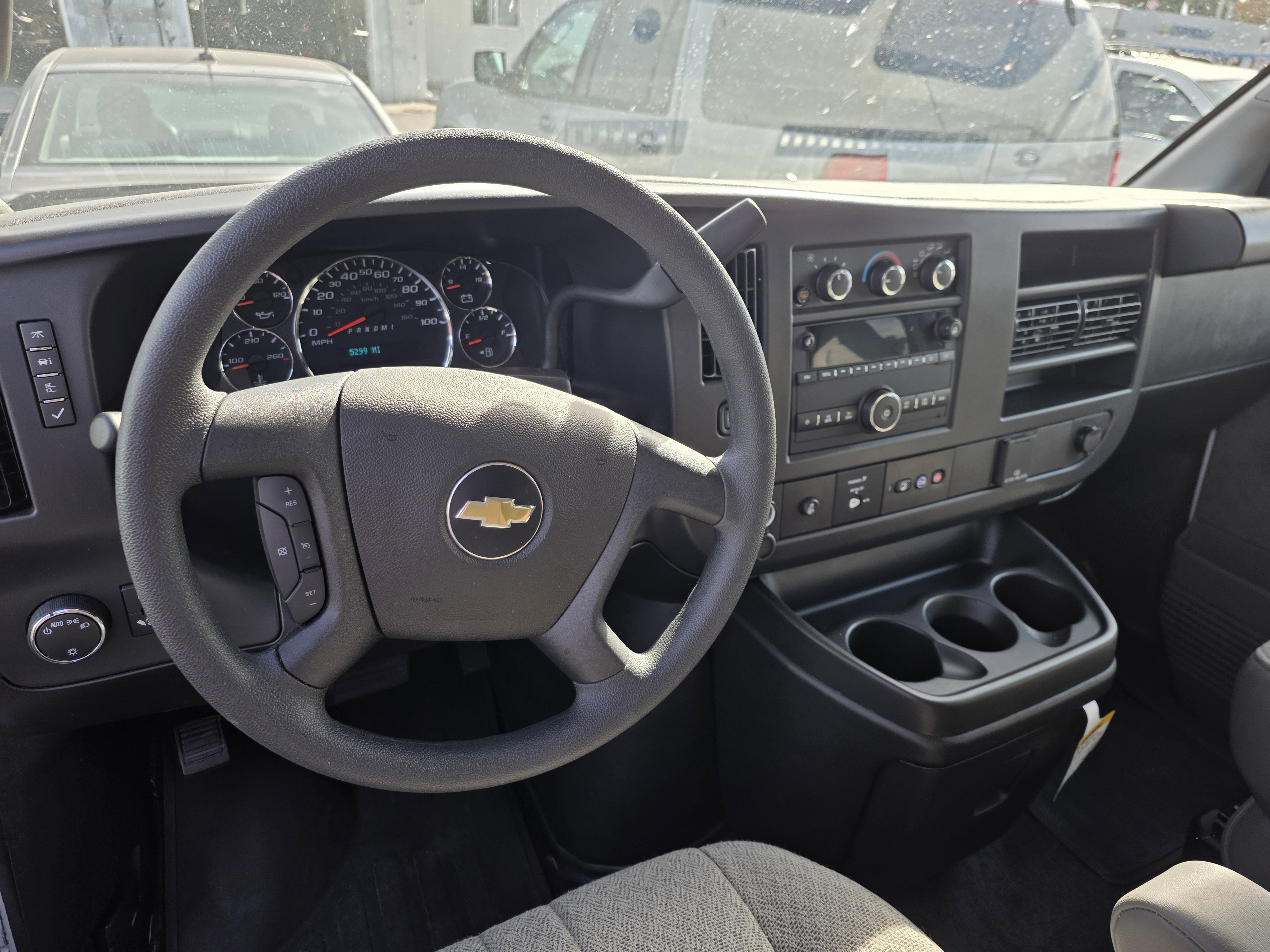 Used 2025 Chevrolet Express 3500 LS image 4