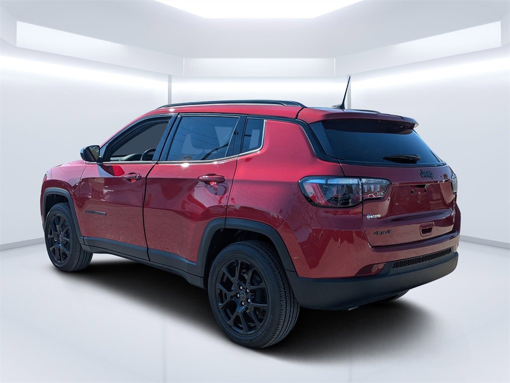 Used 2026 Jeep Compass Altitude image 5