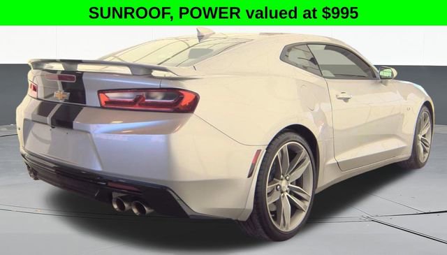 Used 2018 Chevrolet Camaro SS image 4