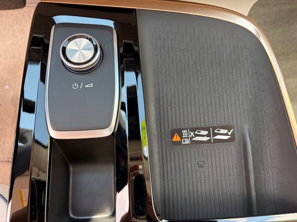 Used 2026 Buick Enclave Avenir w/ Super Cruise Package FWD image 28