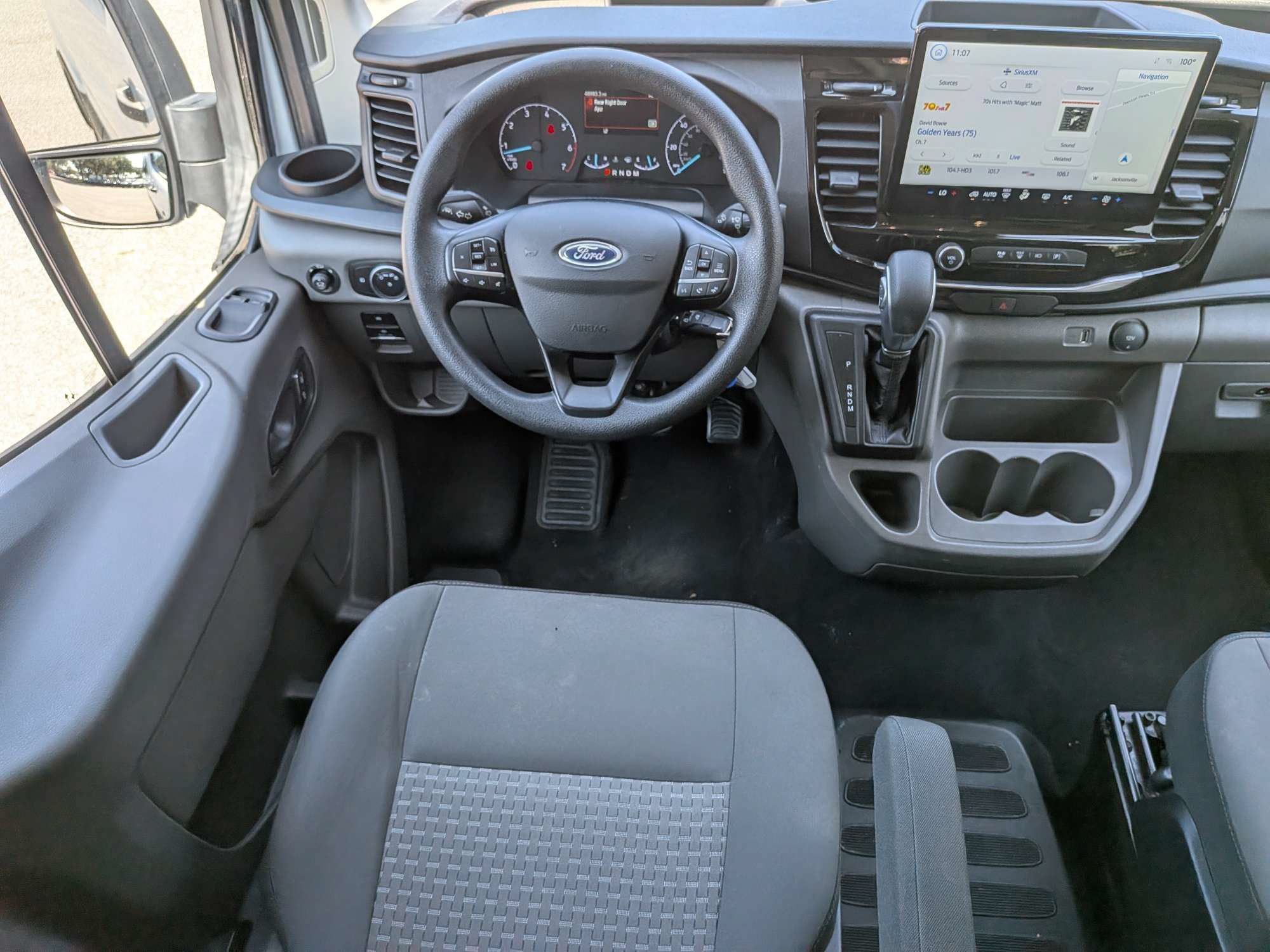 Used 2023 Ford Transit 350 XLT RWD image 17