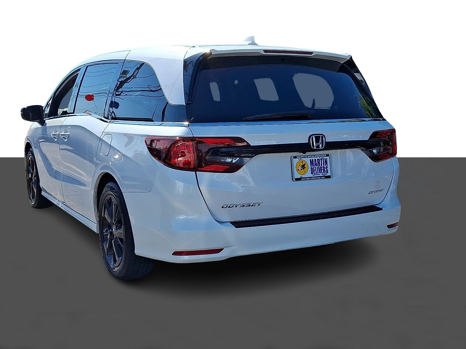 Certified 2024 Honda Odyssey Sport image 4