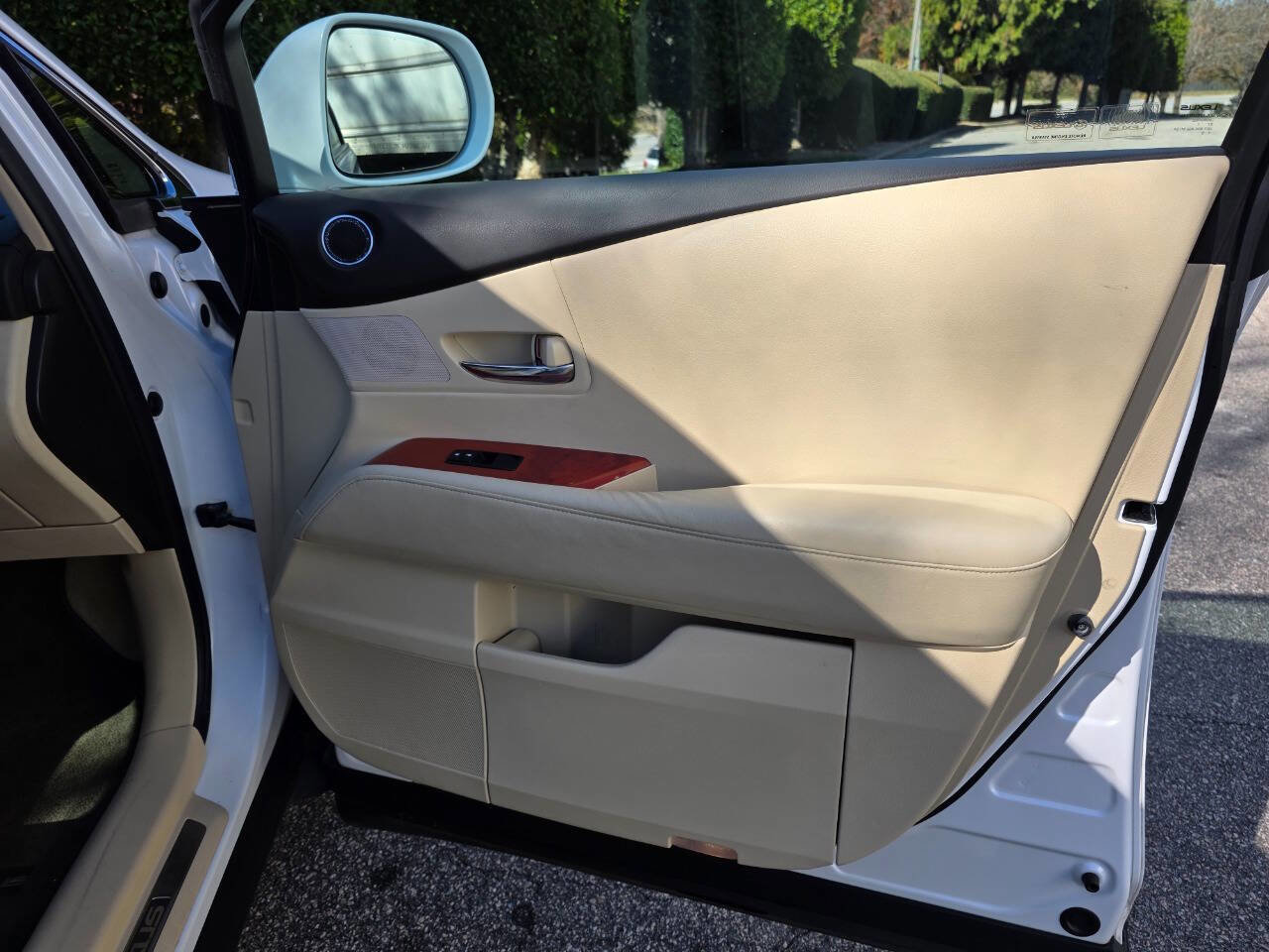 Used 2011 Lexus RX 350 2WD image 29