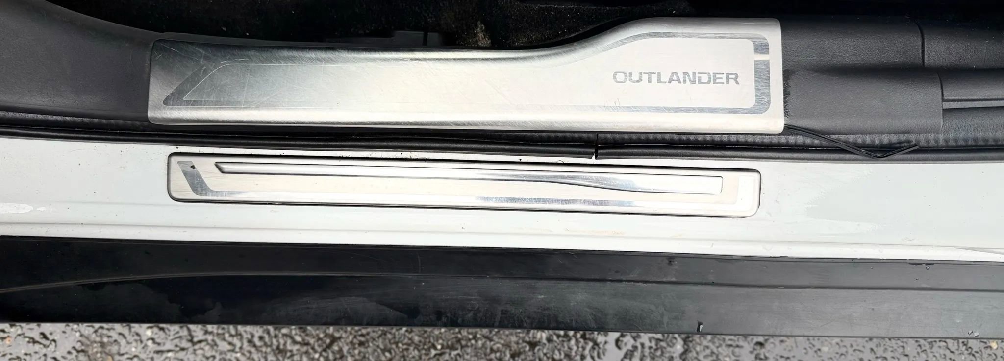 Used 2017 Mitsubishi Outlander GT image 26