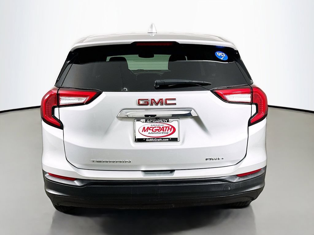 Used 2022 GMC Terrain SLE AWD/4WD image 16