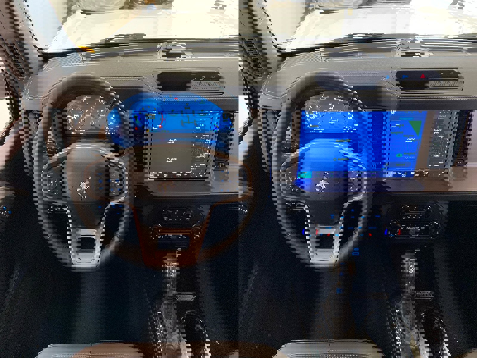 New 2025 Ford Bronco Outer Banks image 11