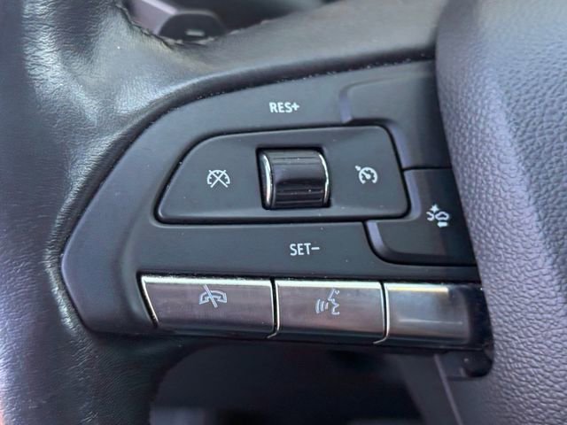 Used 2022 Cadillac XT4 Premium Luxury w/ Safety Alert Package image 6