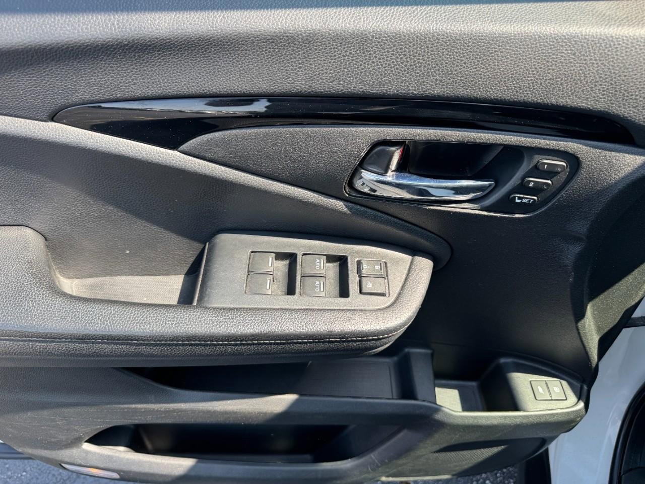 Used 2021 Honda Pilot Touring image 23