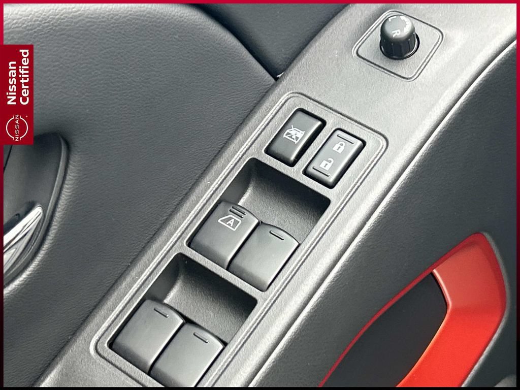 Certified 2025 Nissan Frontier PRO-4X AWD/4WD image 19