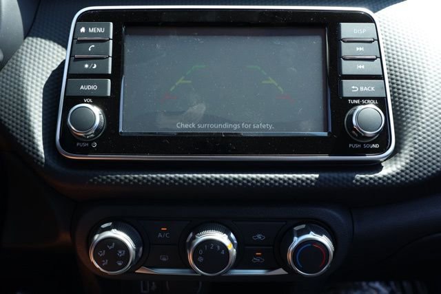 New 2025 Nissan Kicks Play S image 30