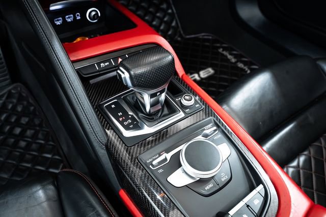Used 2018 Audi R8 V10 plus image 27
