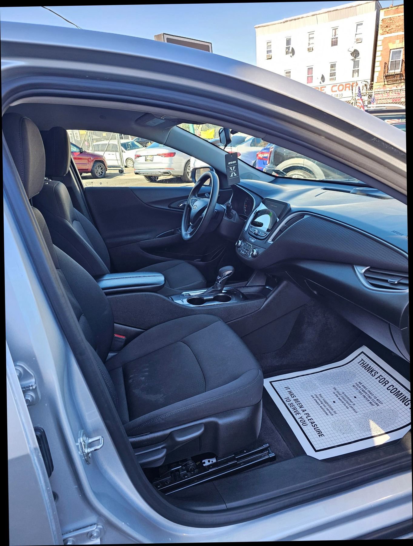 Used 2022 Chevrolet Malibu LT image 8