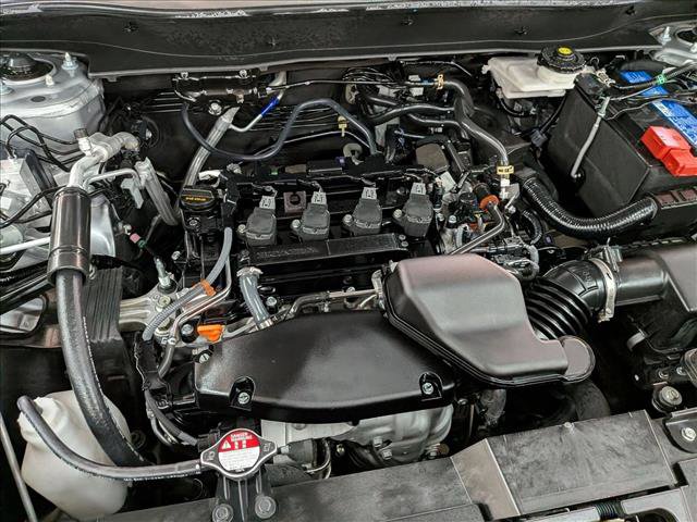 Used 2025 Honda CR-V LX image 28