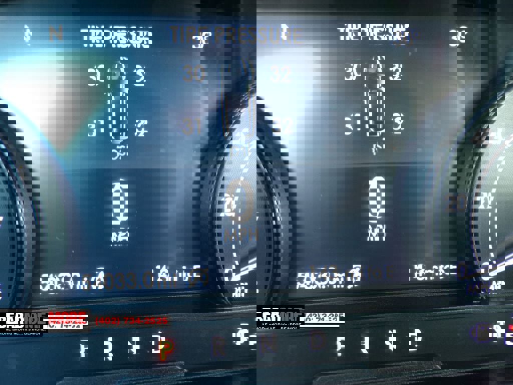 Used 2021 Lincoln Corsair Standard w/ Rear Removable Package Tray image 28