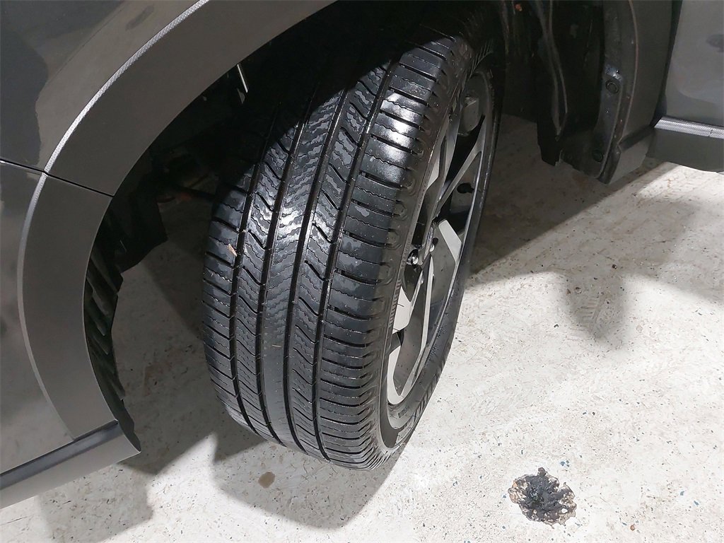 Used 2022 Subaru Forester Touring image 32