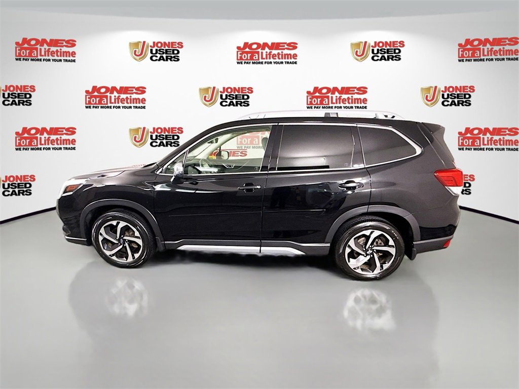Used 2022 Subaru Forester Touring image 16