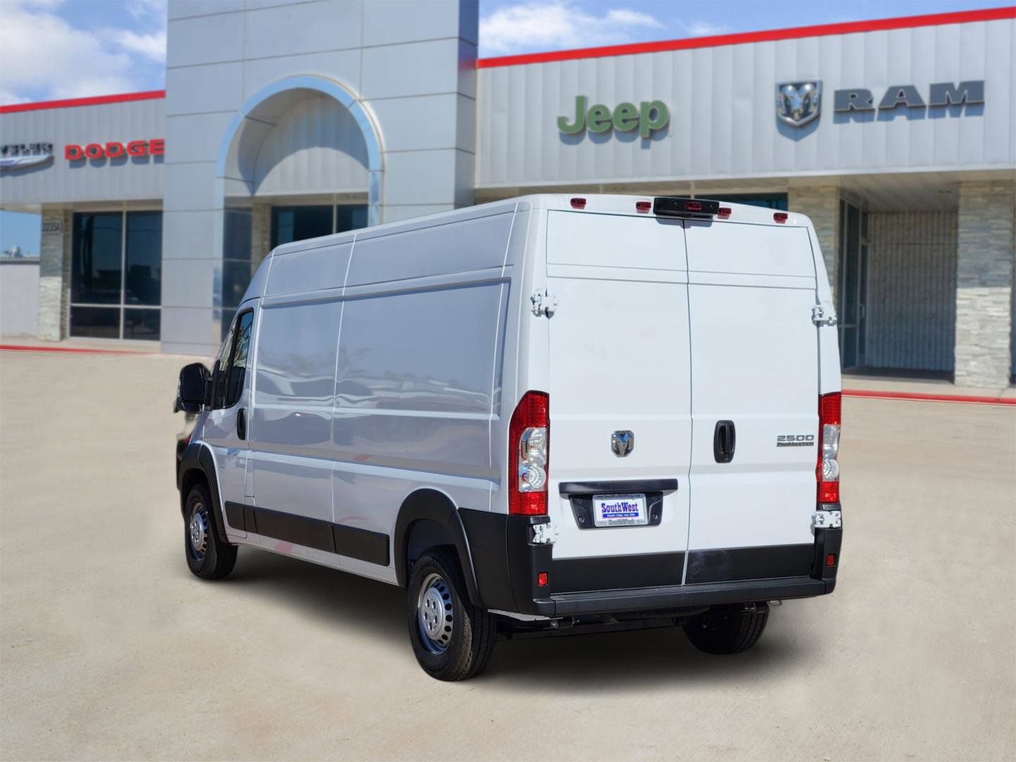 New 2026 RAM ProMaster 2500 w/ Convenience Group image 4