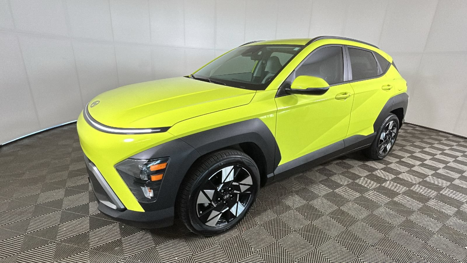 Used 2024 Hyundai Kona SEL FWD image 8