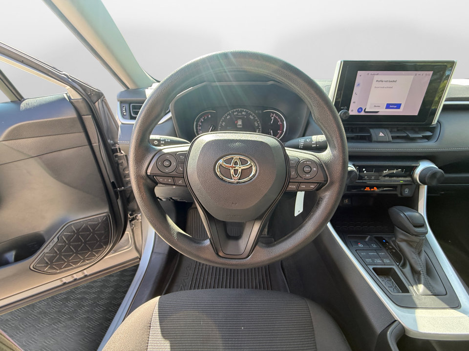 Used 2023 Toyota RAV4 LE AWD/4WD image 13