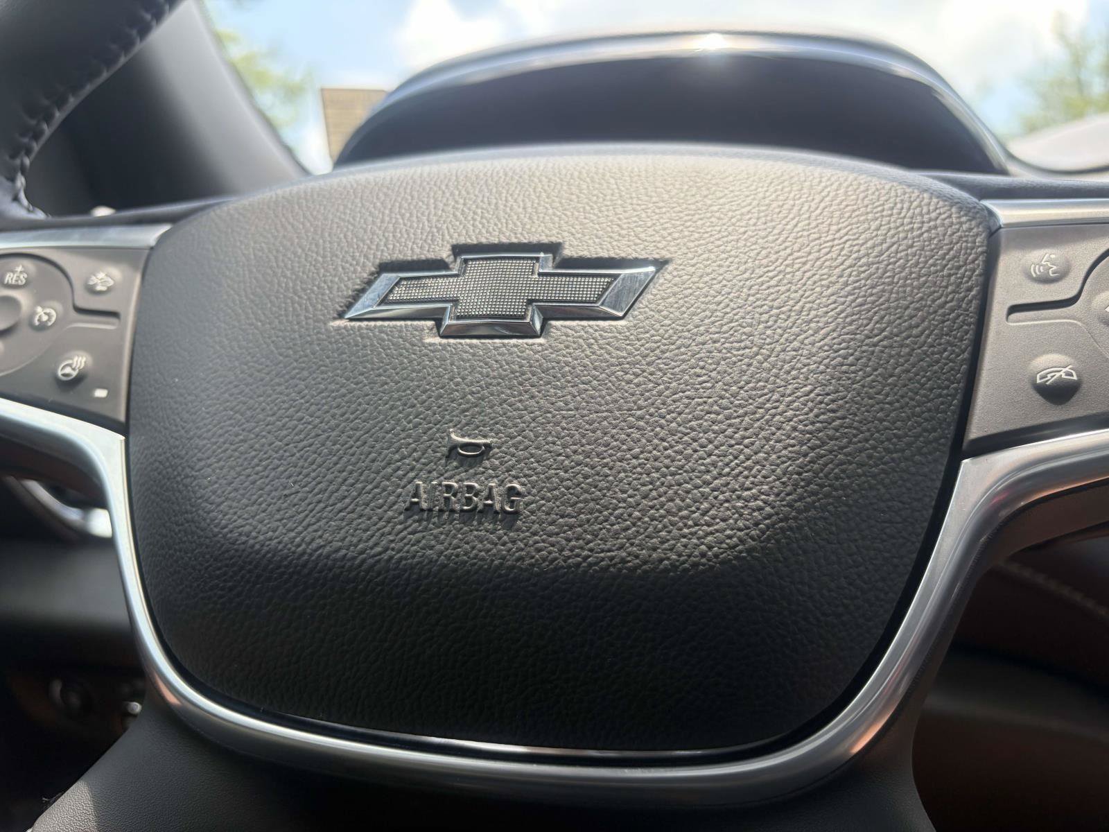 Used 2022 Chevrolet Traverse Premier w/ Redline Edition FWD image 20