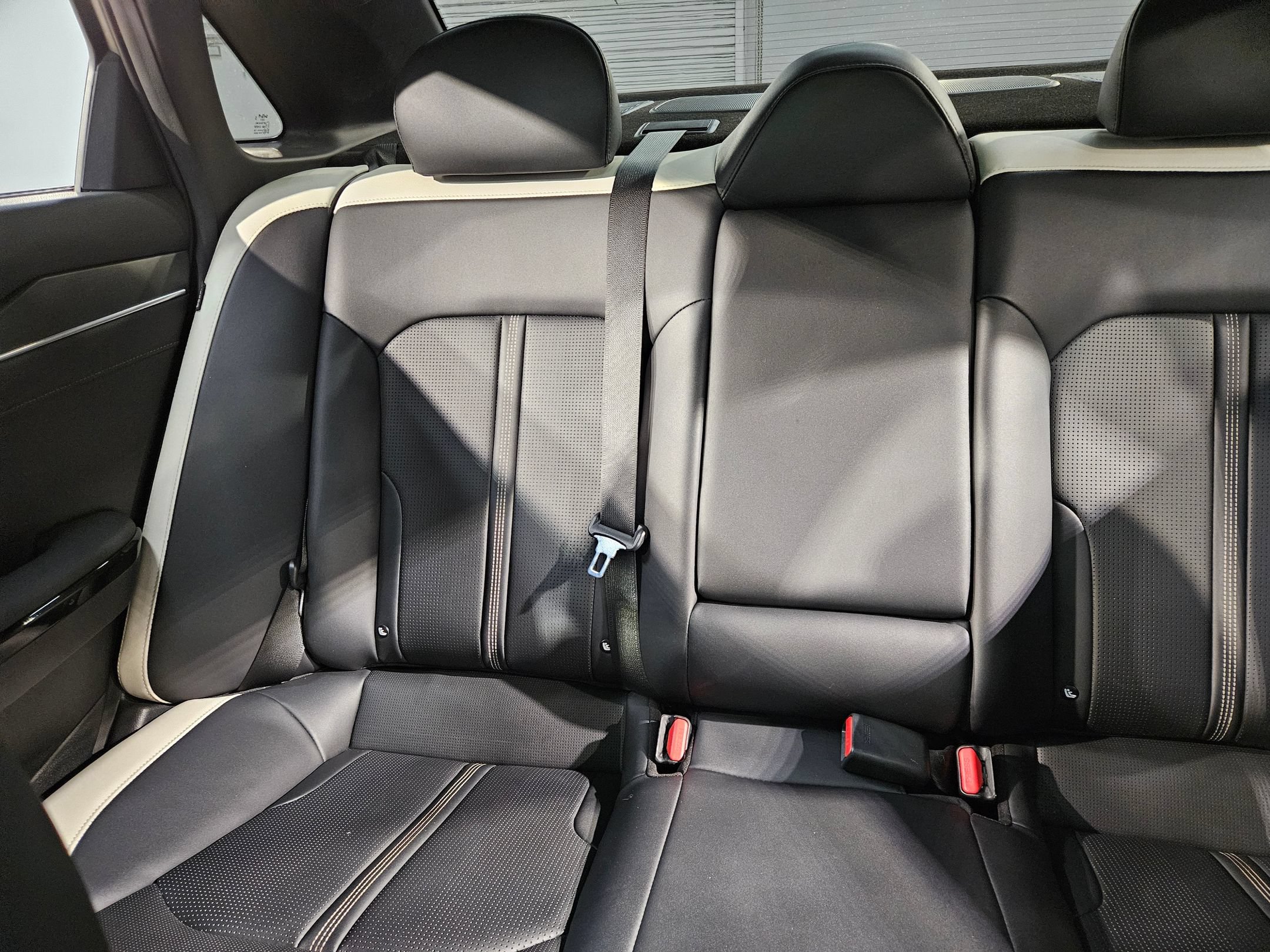 Used 2025 Kia K5 GT-Line w/ GT-Line Premium Package FWD image 12