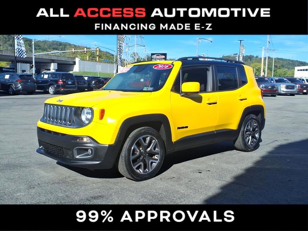 Used 2016 Jeep Renegade Latitude image 3