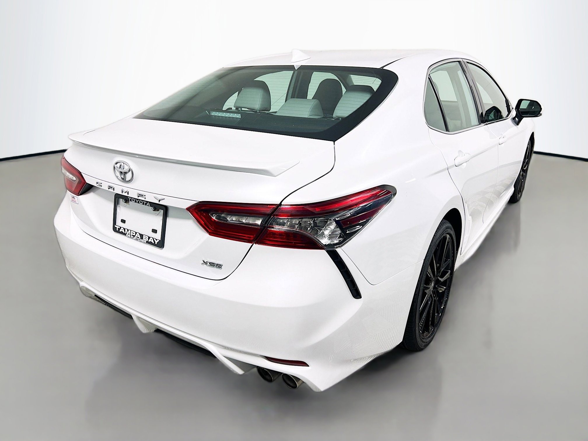 Used 2024 Toyota Camry XSE image 4