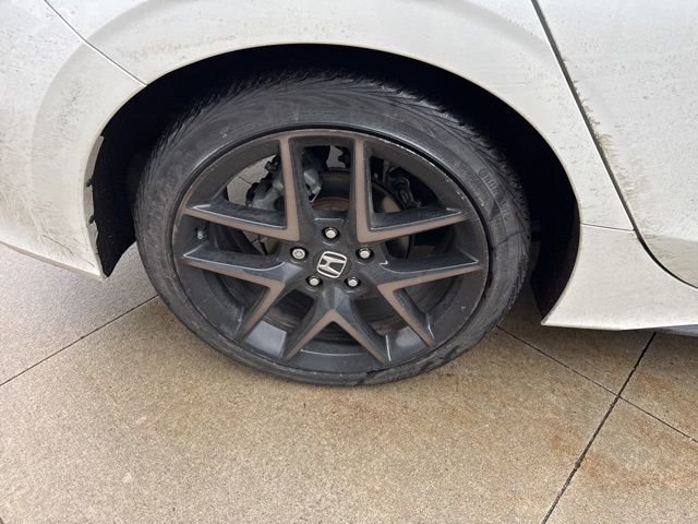 Used 2023 Honda Civic Sport Touring image 9