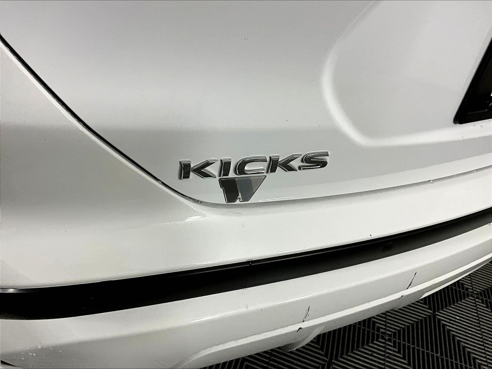 Certified 2022 Nissan Kicks S FWD image 24