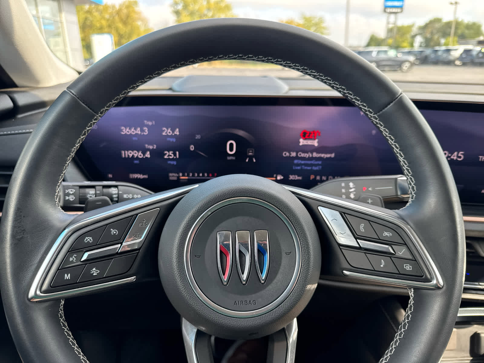 Used 2025 Buick Envision Sport Touring image 21