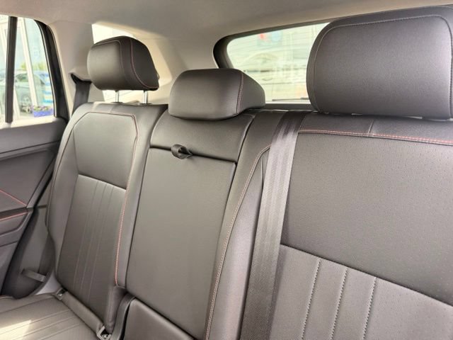 Certified 2024 Volkswagen Tiguan Wolfsburg Edition AWD/4WD image 14