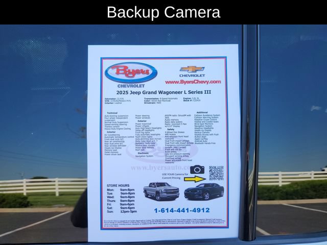 Used 2025 Jeep Grand Wagoneer L Series III w/ Rear Seat Video Group 1 AWD/4WD image 13