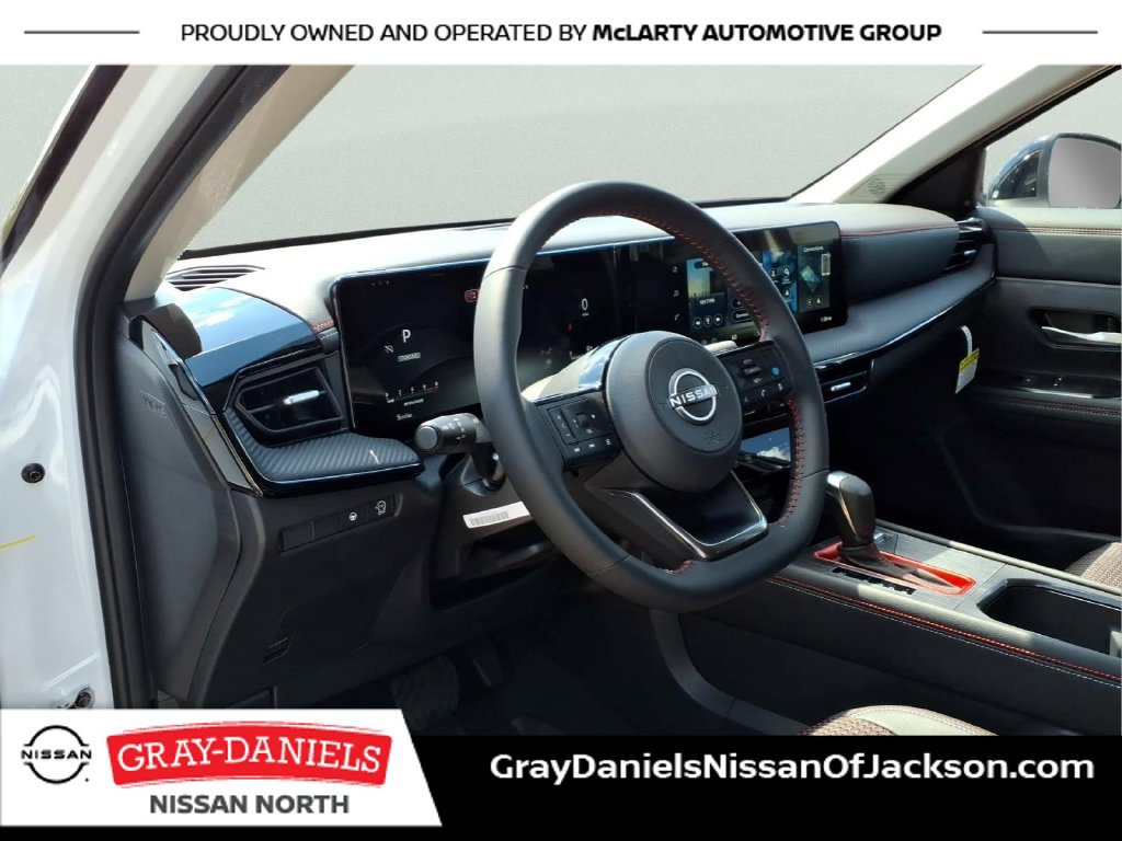New 2027 Nissan Kicks SR FWD image 10