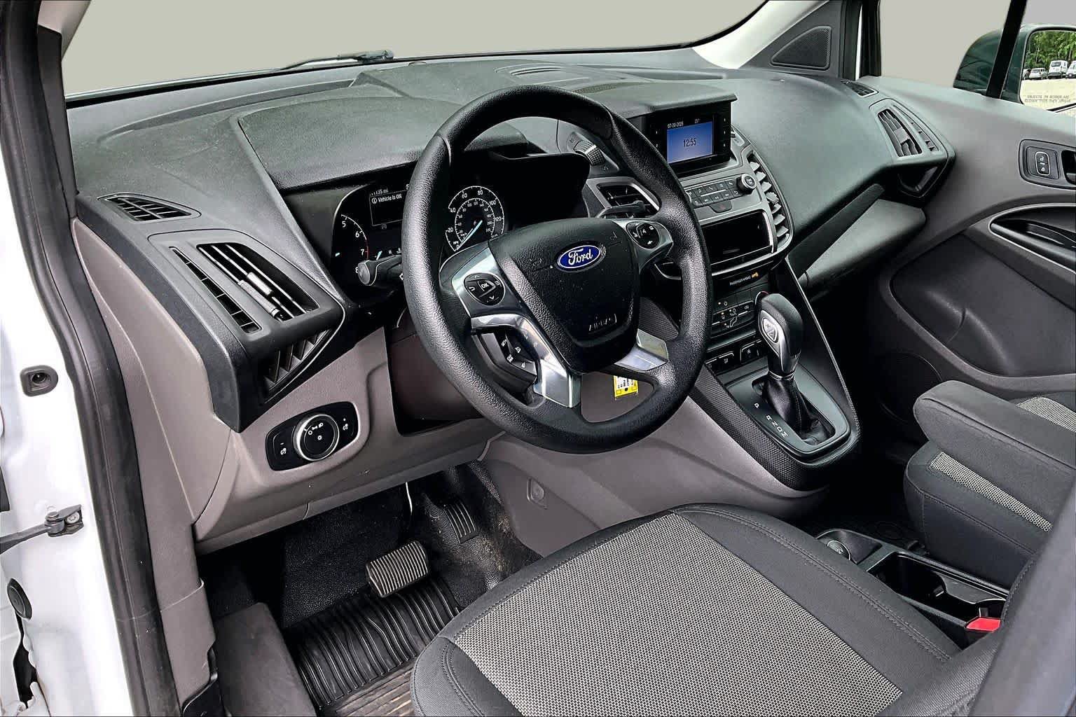 Used 2019 Ford Transit Connect XL FWD image 18