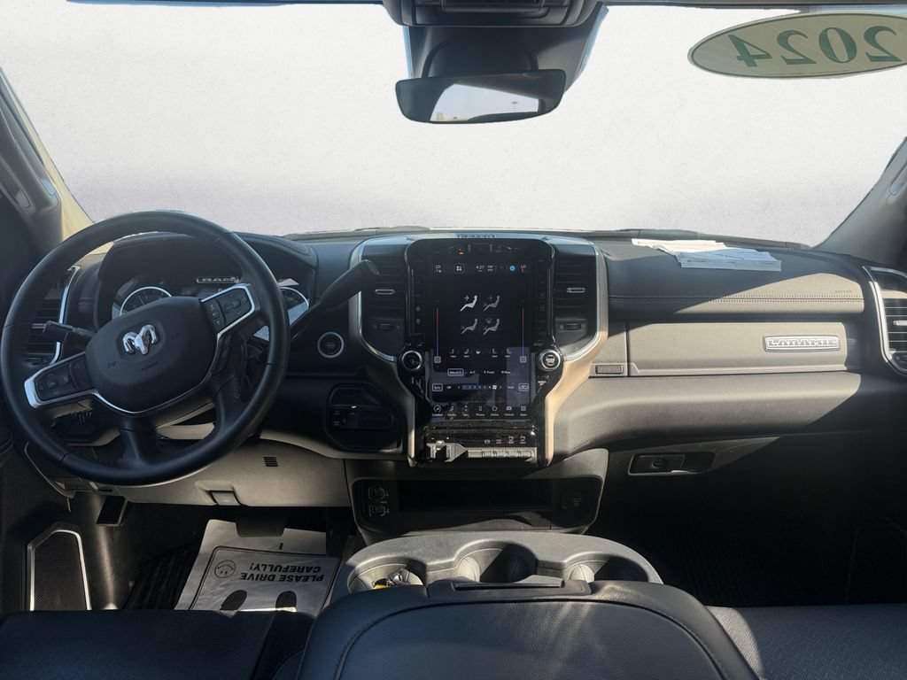 Used 2024 RAM 3500 Laramie w/ Safety Group AWD/4WD image 9
