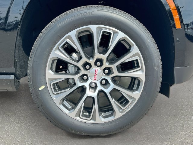 New 2026 GMC Yukon XL Denali w/ Denali Reserve Package AWD/4WD image 19