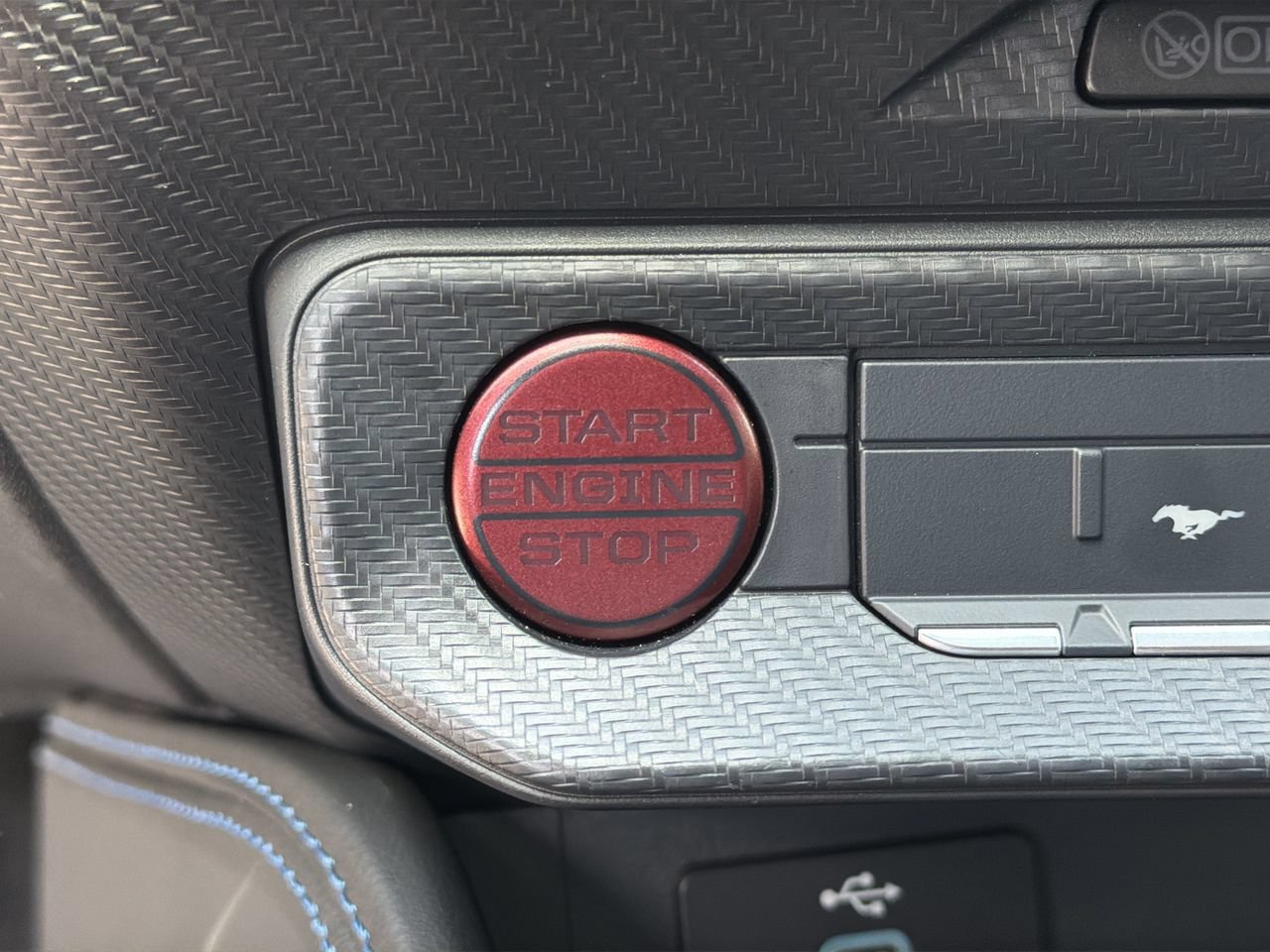 Used 2026 Ford Mustang Dark Horse RWD image 29
