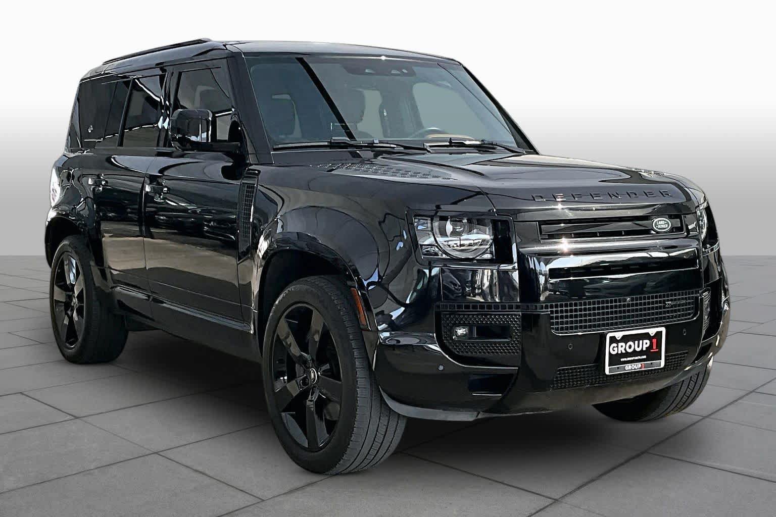 Used 2023 Land Rover Defender 110 X-Dynamic SE AWD/4WD image 3