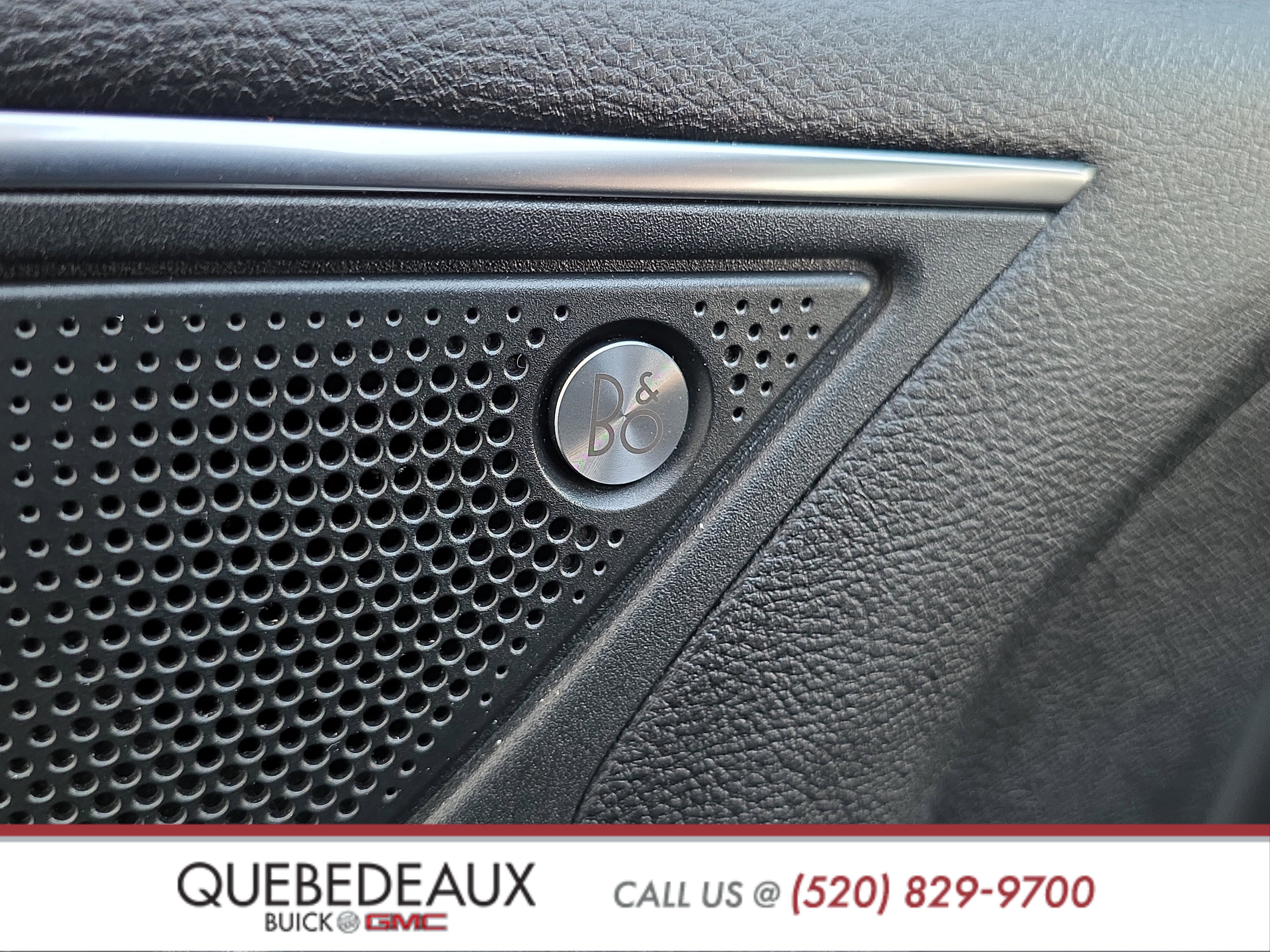 Used 2021 Ford Edge ST w/ Equipment Group 401A image 14